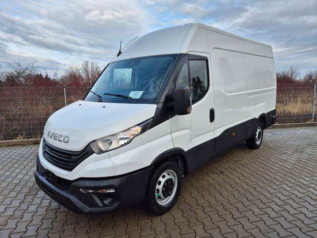 Fourgon utilitaire Iveco Daily 35S14B V Kastenwagen — occasion 2025