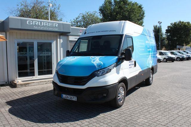 Fourgon utilitaire Iveco E Daily 38S14E V / 2 Batterien / 74 kWh — occasion 2023