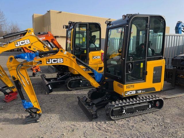 Mini-pelle JCB 19C-1 — occasion 2025