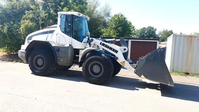 Chargeuse sur pneus Liebherr L 546 kein 524 538 542 550 TipTop geplfege Masch — occasion 2017