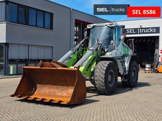 Chargeuse sur pneus Liebherr L526 | 9.504h | 2018 — occasion 2018, 9 504 h