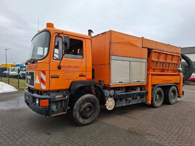 MAN 26-272 Saugbagger
