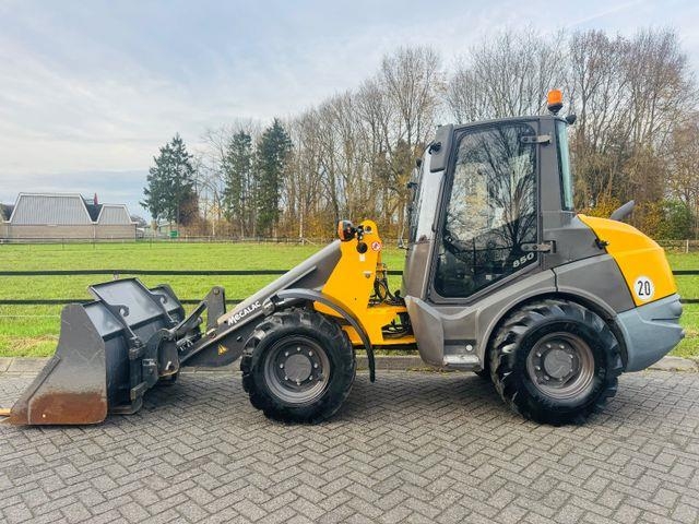 Mecalac AX 850 Top Zustand
