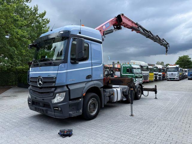 Mercedes-Benz Actros 2548 LS 6X2 Kran HMF 3220 bis 16 Meter