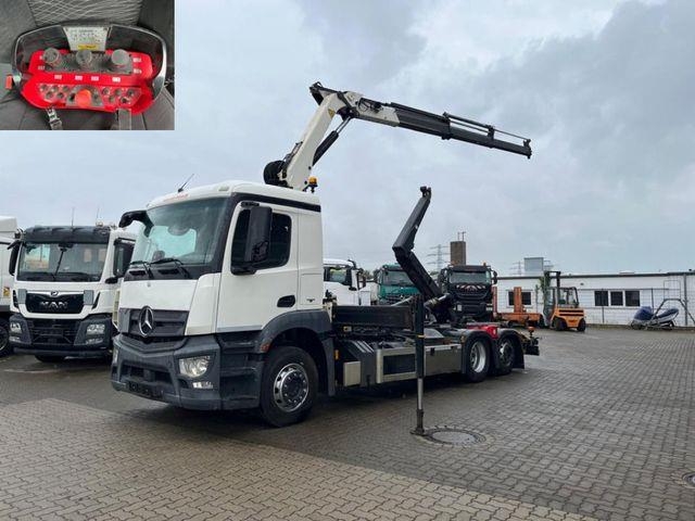 Mercedes-Benz Antos 2543 L 6x2 Abrollkipper mit Kran Funk+Grei
