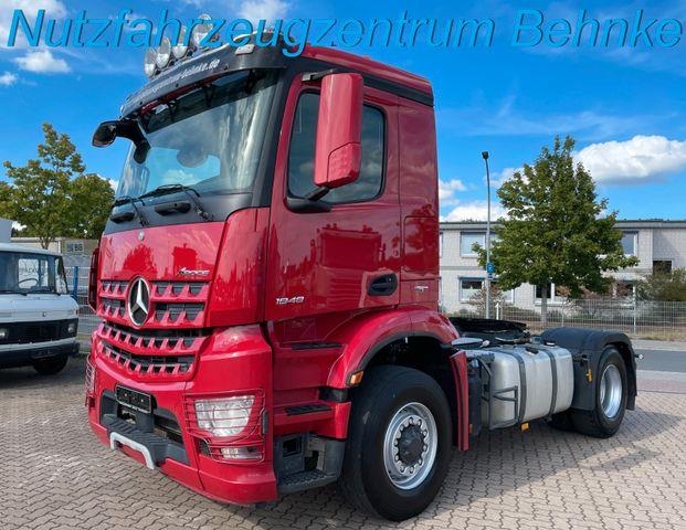 Tracteur routier Mercedes-Benz Arocs 1848/ 4x4H/ AC/ 2K-Kipphydr./ LOF Zul. — occasion 2015, 4 h