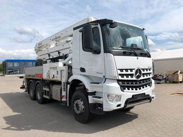 Mercedes-Benz AROCS 2840 BETONPUMPE BETONSTAR H30.14S-4Z