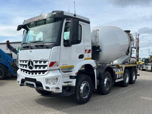 Camion malaxeur Mercedes-Benz Arocs 3240 B 8x4 Betonmischer Deutsch Top AP Ach — occasion 2016