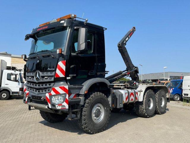 Mercedes-Benz Arocs 3343 6x6 Abrollkipper Singelreifen kz.Rads