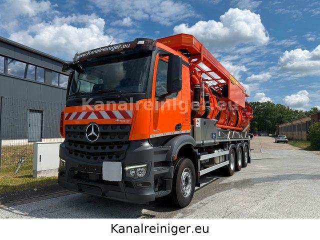Mercedes-Benz Arocs 3551 8x4 BL Kroll Wasserrückgewinner