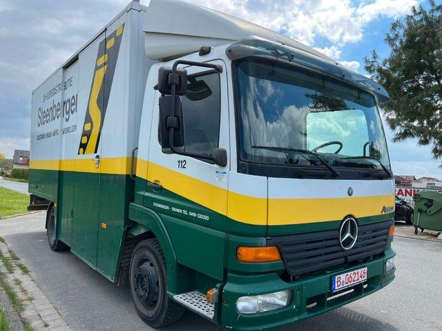 Mercedes-Benz Atego 815
