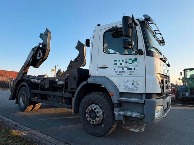 Mercedes-Benz AXOR 1833 Absetzkipper