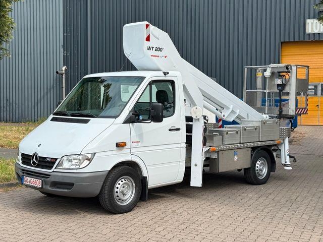 Camion nacelle Mercedes-Benz SPRINTER 311 - WUMAG WT 200 - 32 TKm - 1. Hand — occasion 2005