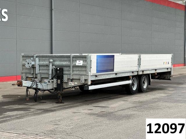 Möslein THT 11 Tieflader-Anhänger mit Rampen