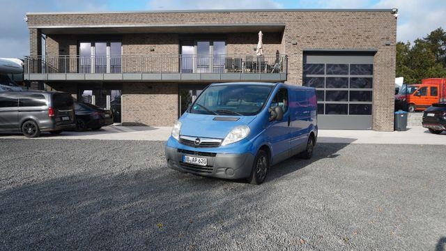 Fourgon utilitaire Opel Vivaro Kasten/Kombi Kasten L1H1 2,7t — occasion 2008