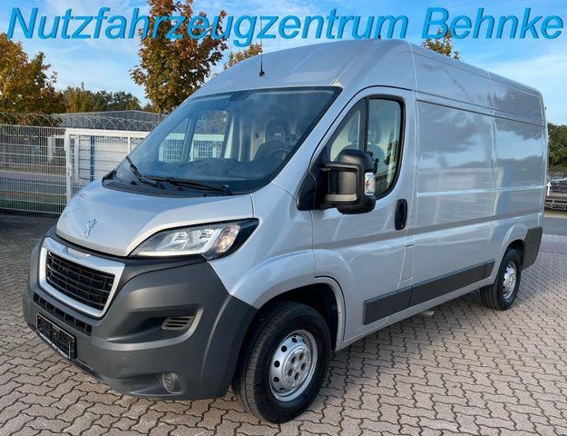 Fourgon utilitaire Peugeot Boxer 335 KA L2H2/ 96kw/ AC/ RFK/ E-Paket/ AHK — occasion 2017
