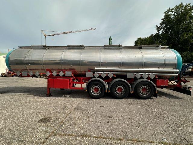 Semi-remorque citerne Schwarzmüller L4BH CHEMIE 4 KAMMER ISOLIERUNG EDESTAHL — occasion 2011
