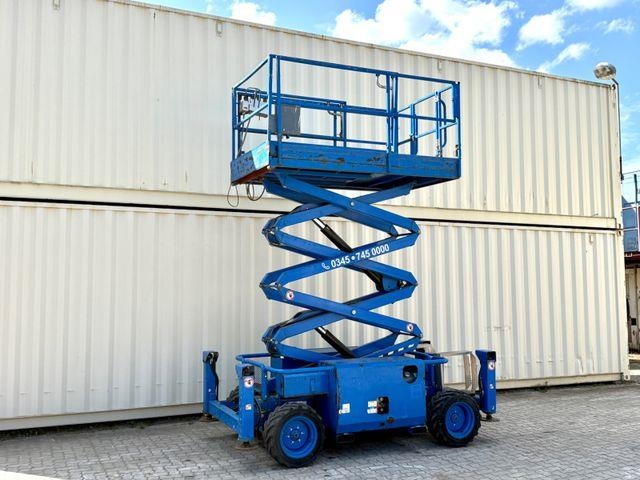 Nacelle à ciseaux SkyJack SJ6826RT 4x4 Diesel, 9.9 Meter, 1.205 H — occasion 2018, 1 205 h