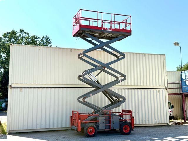 Nacelle à ciseaux SkyJack SJ8841RT 4x4 Diesel / 14.3 Meter — occasion 2016, 1 832 h