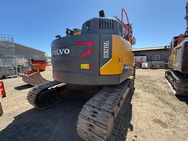Pelle sur chenilles Volvo ECR 235 EL — occasion 2019, 3 300 h
