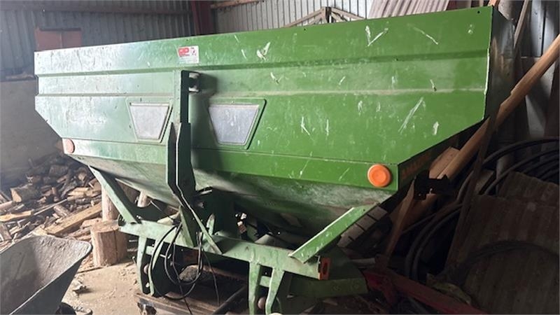 Amazone ZA-M 1000 M OVERBYGNING