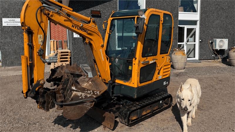Hyundai EX16-9 Planerblad med tilt samt 2 ekstraskovle med