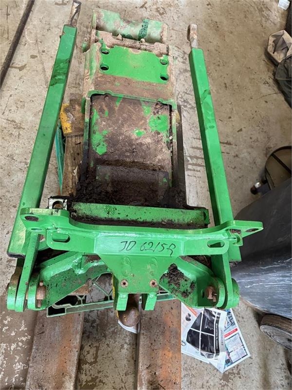 John Deere 6215R Hitch
