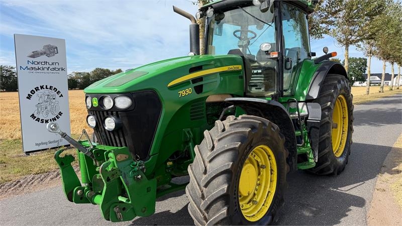 John Deere 7930 M. Frontlift, TLS affjedret foraksel, Front P