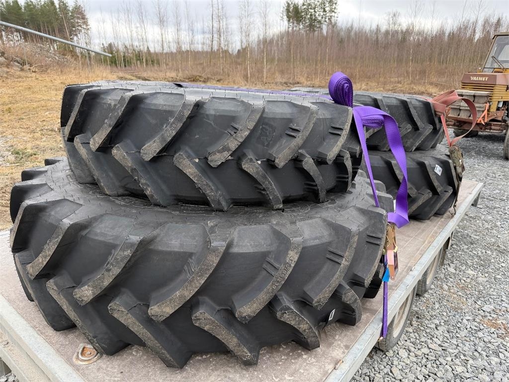 Access ASENSO UUDET UMPIVANTEILLA 460/85R38 ja 380/85R28