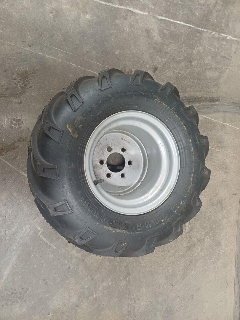Avant Trellebork 26x12.00-12 rengas