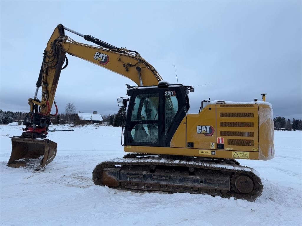 CAT 320