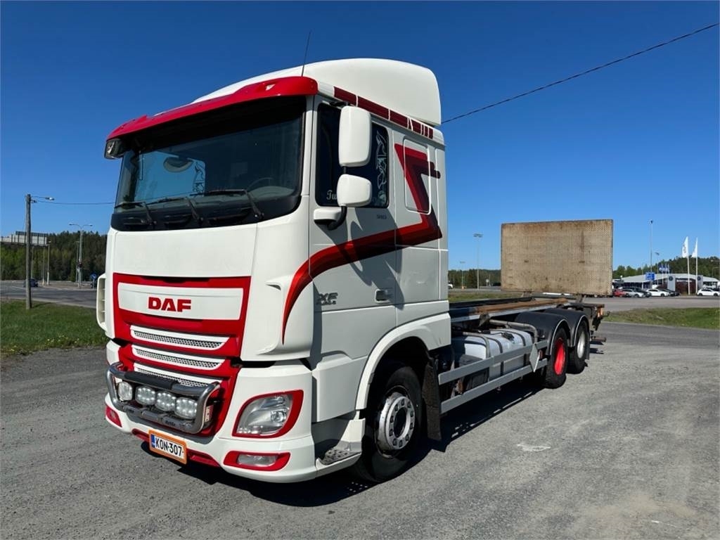DAF XF510 6x2 Konttilaite / Perälauta
