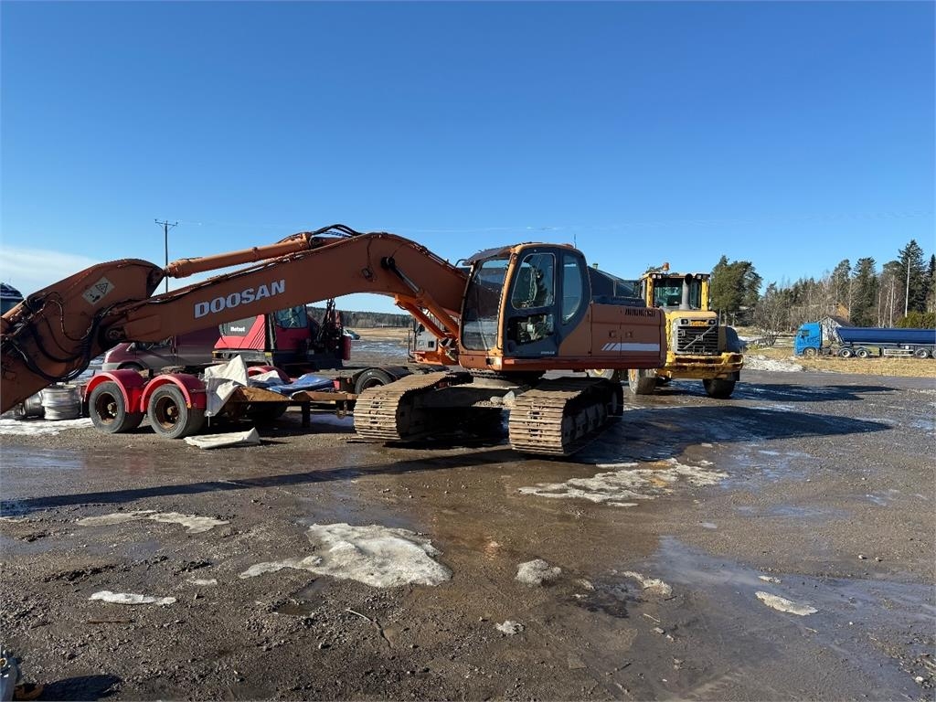 Doosan 225 DX