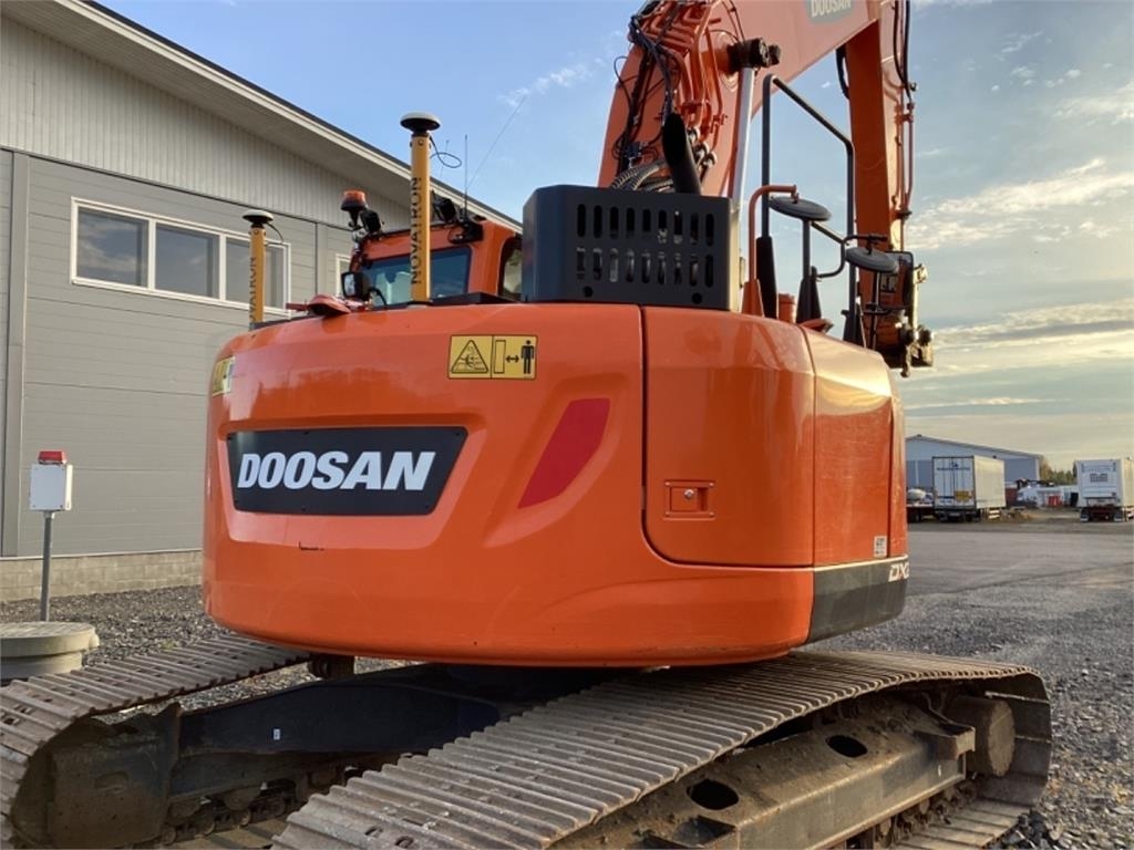 Doosan Dx235 LR 5