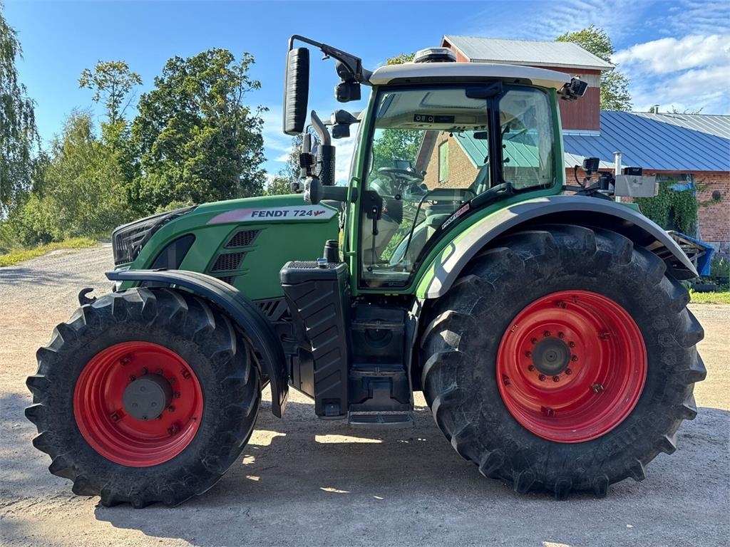 Tracteur agricole Fendt 724 Profi Plus — occasion 2016, 7 885 h