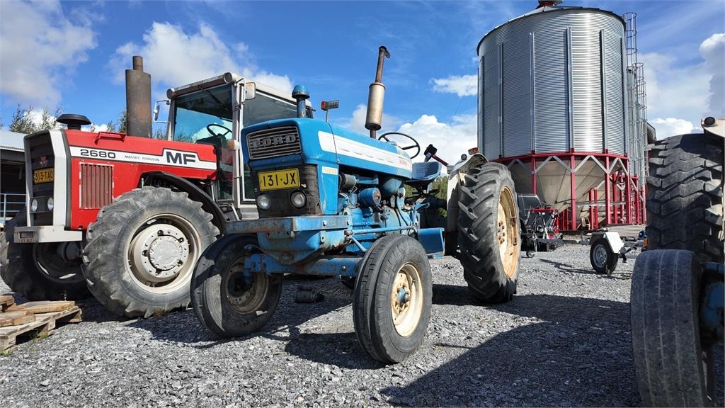 Tracteur agricole Ford 5000, ALKUPERÄISKUNTOINEN — occasion 1967