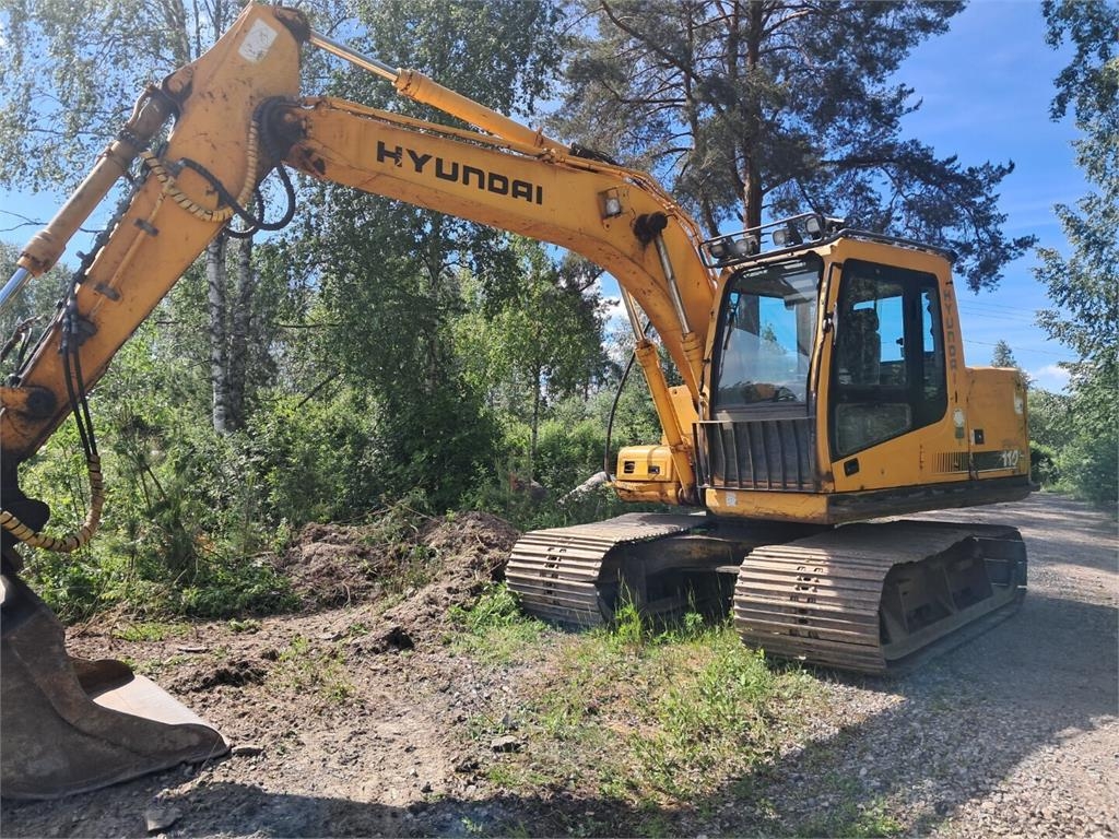 Hyundai Myyty ostetaan koneita yms