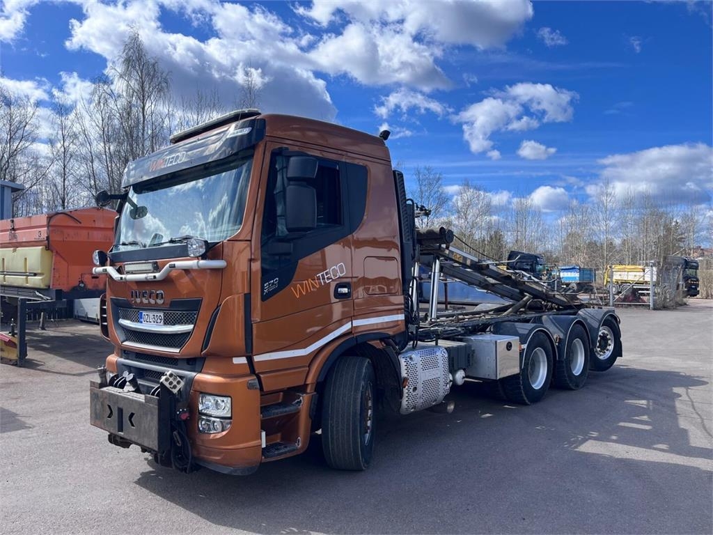 Iveco 570