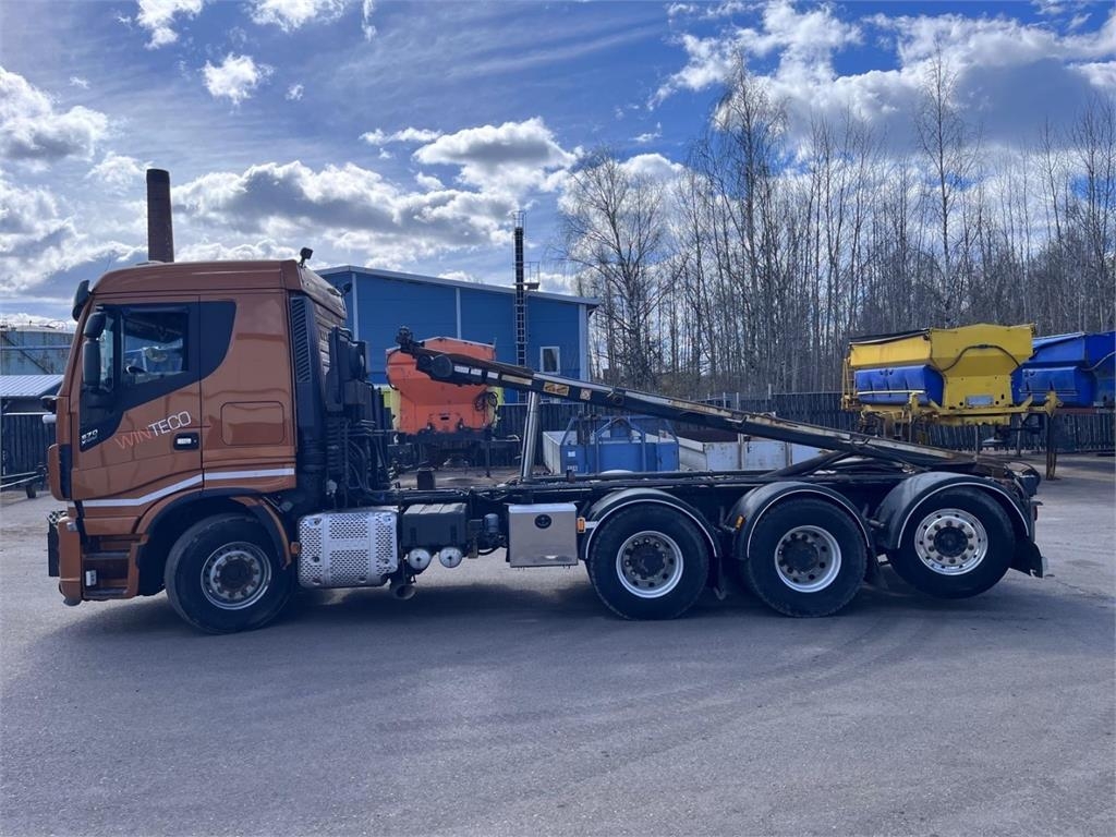 Iveco 570
