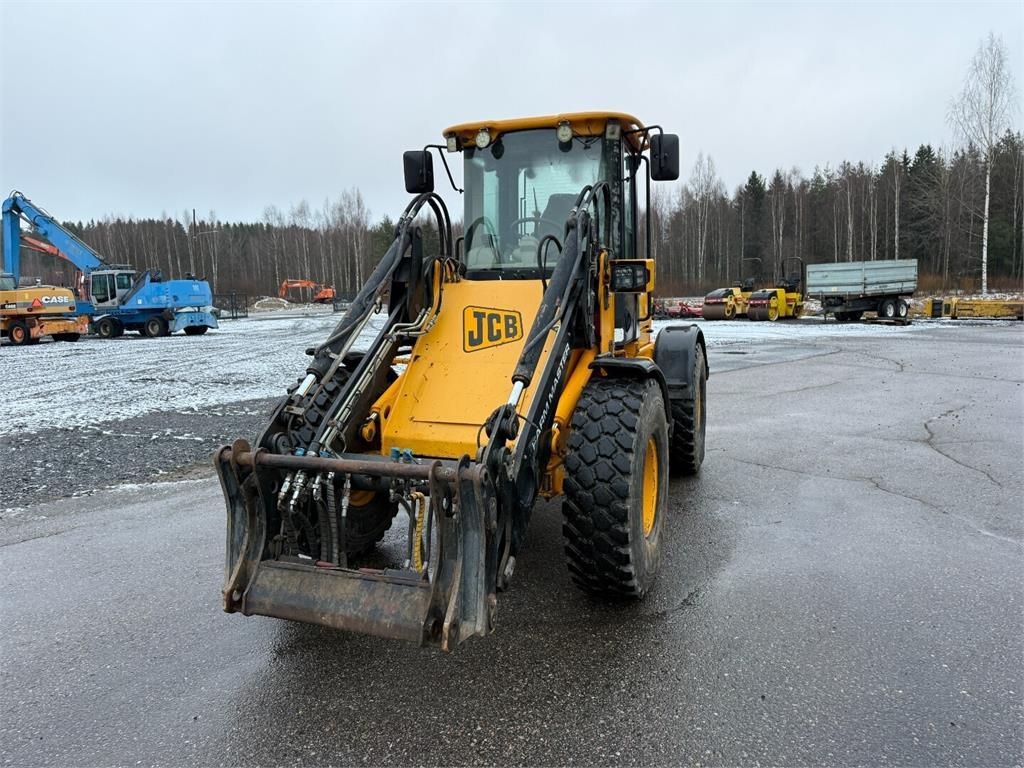JCB 412S
