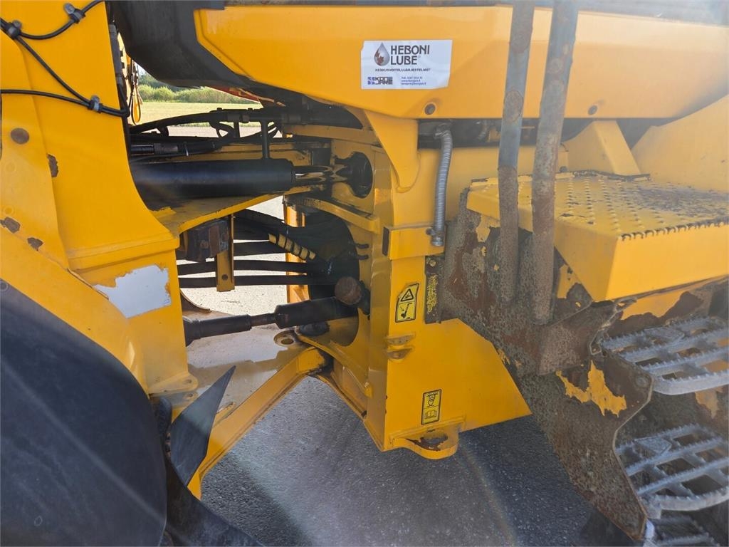 JCB 427 HT T4 kuva 10