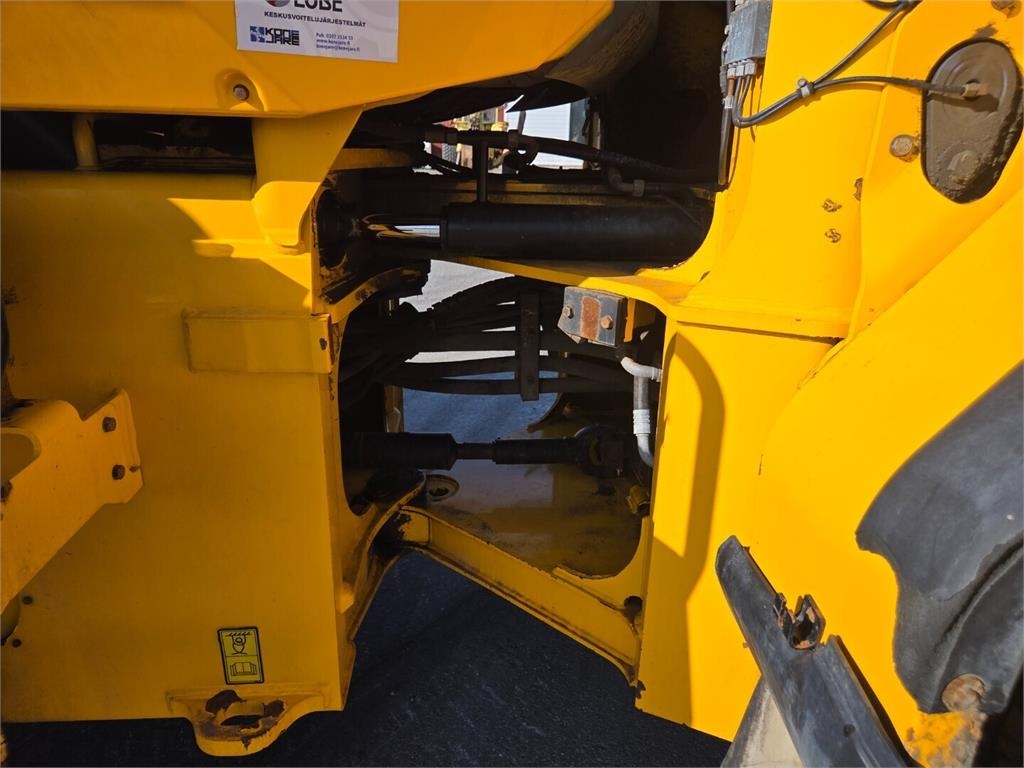JCB 427 HT T4 kuva 12