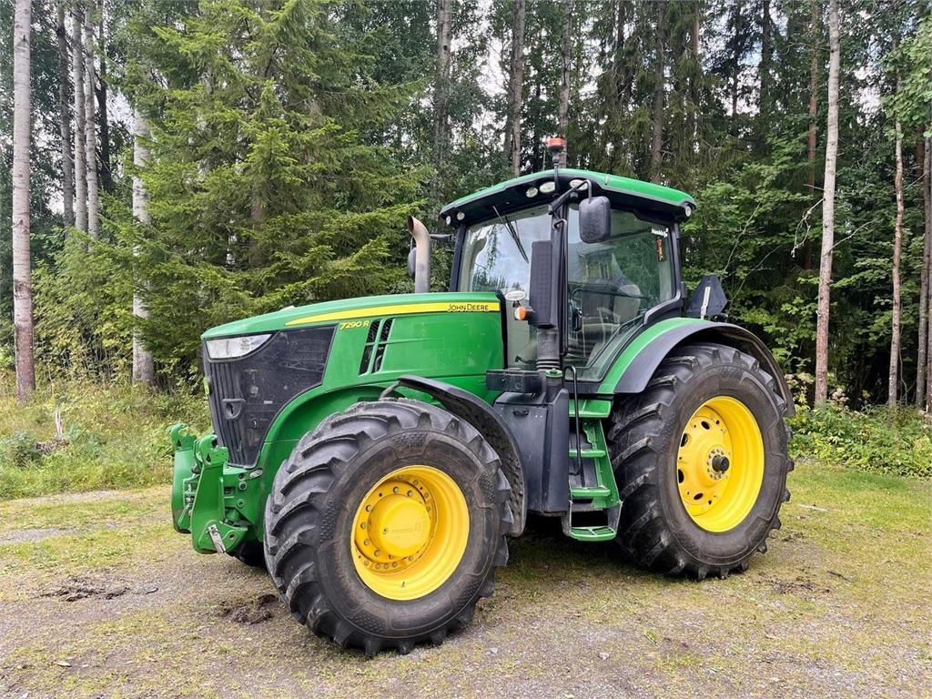 John Deere 7290R