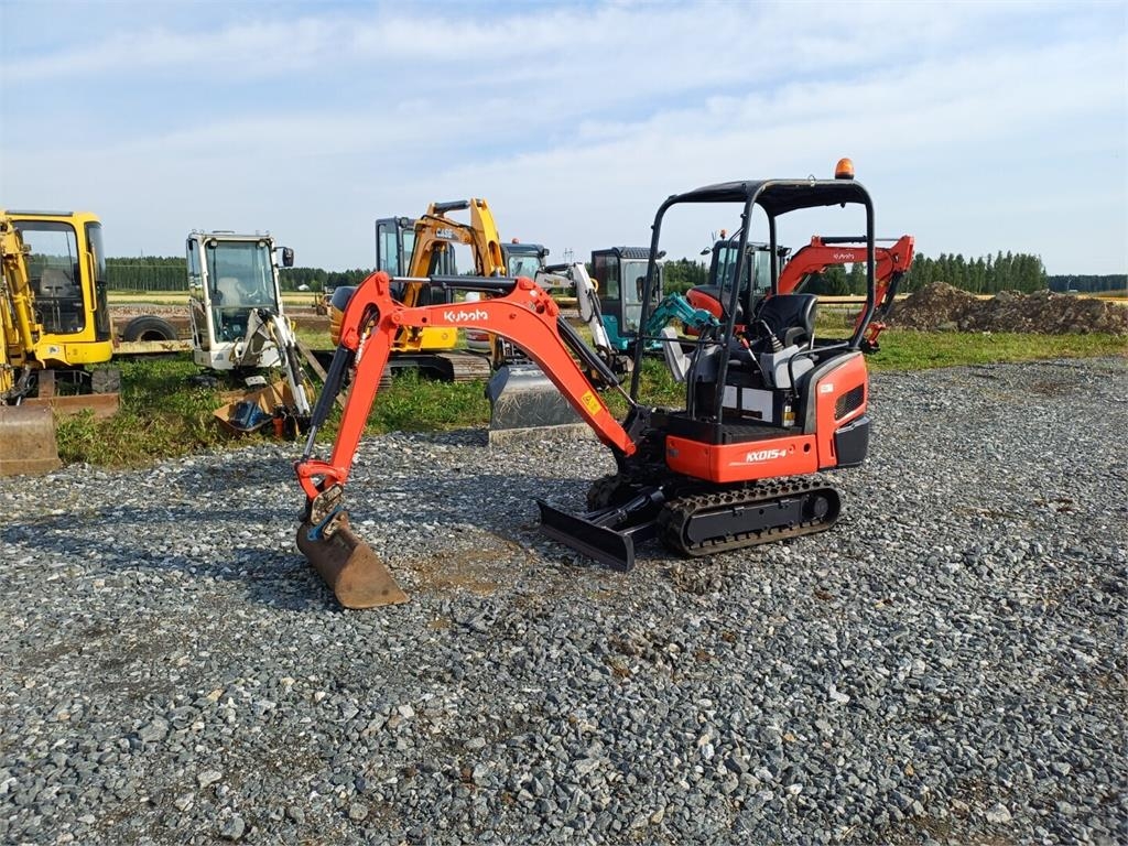 Kubota KX015-4 minikaivinkone
