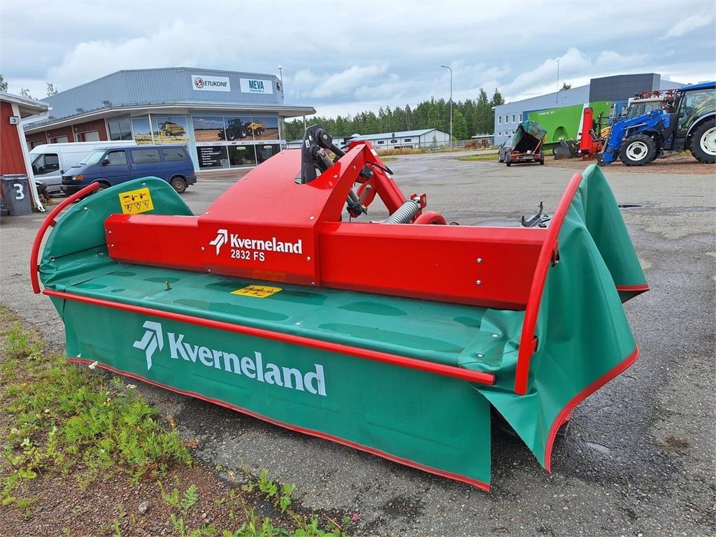 Kverneland 2832 FS