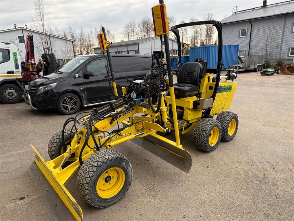 LG Laser-Grader 106 PCE-E 6WD