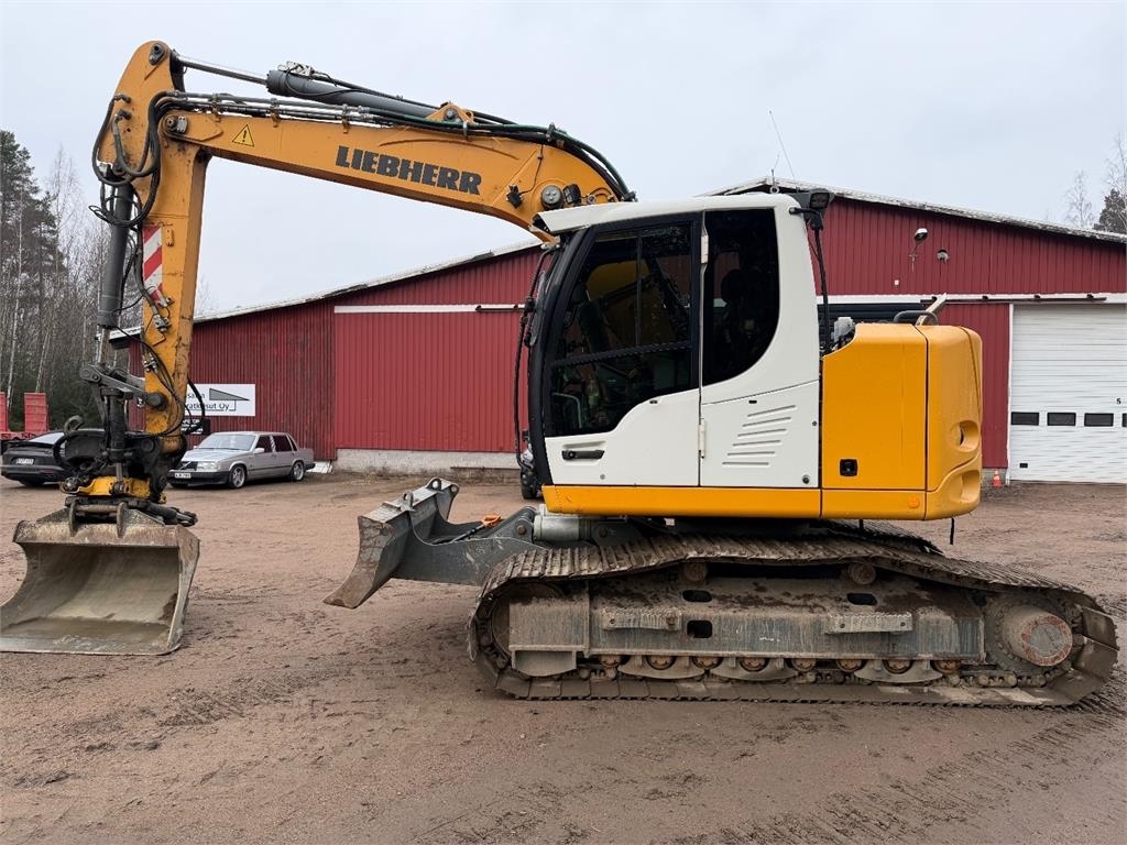 Liebherr R914