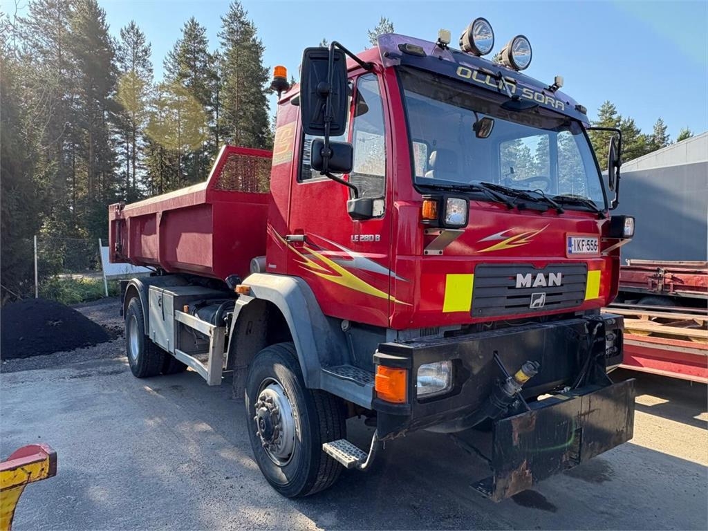 MAN LE 280 B 4x4