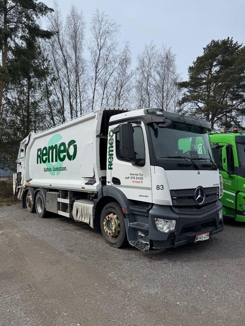 Mercedes-Benz Antos