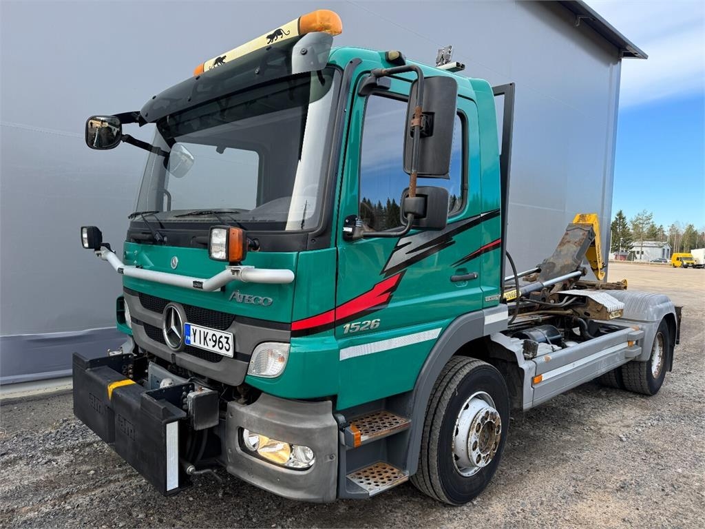 Mercedes-Benz Atego 1526